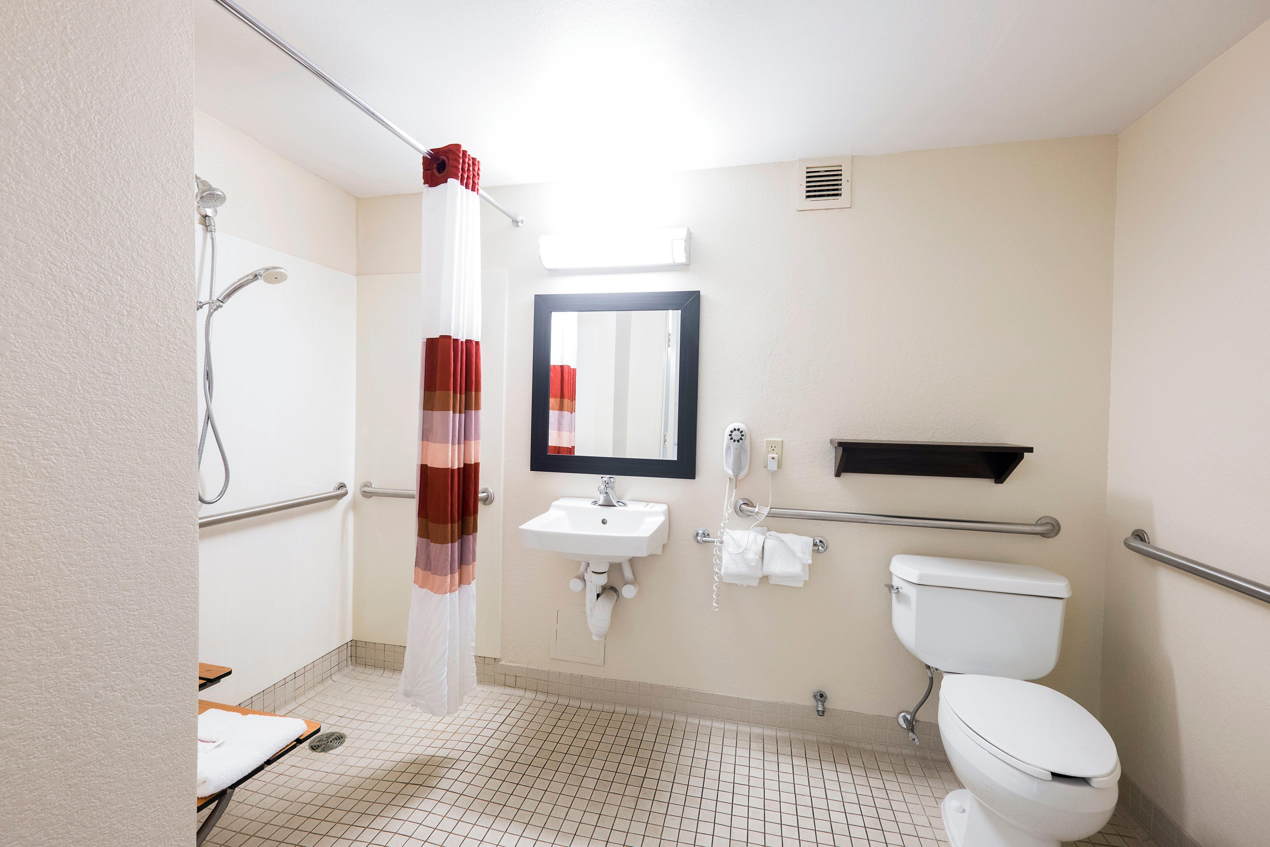 Red Roof Inn Plus+ Austin South Extérieur photo