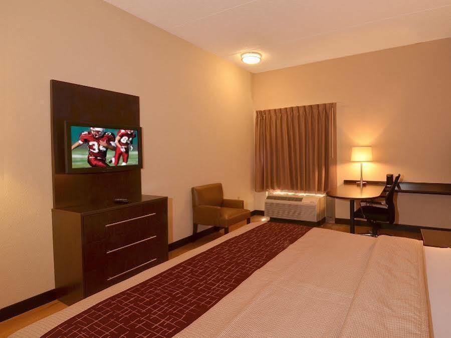 Red Roof Inn Plus+ Austin South Extérieur photo
