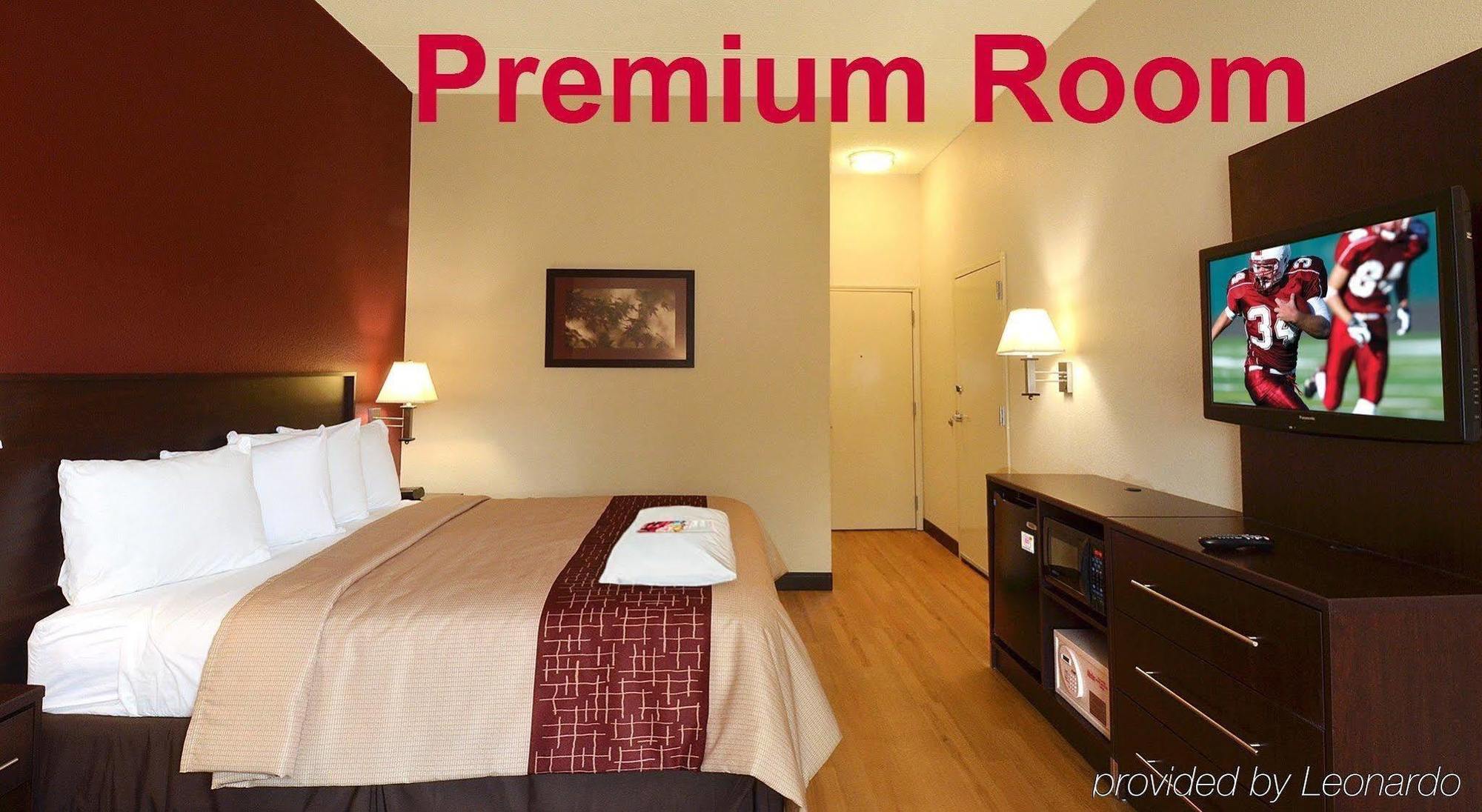 Red Roof Inn Plus+ Austin South Extérieur photo